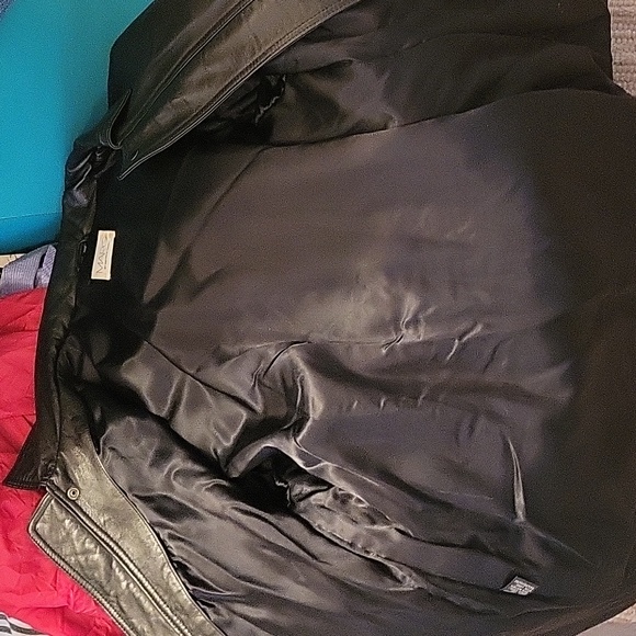 MARC By Andrew Marc size M Black Leather Belted Zippered Pockets Coat Jacket - Picture 10 of 13